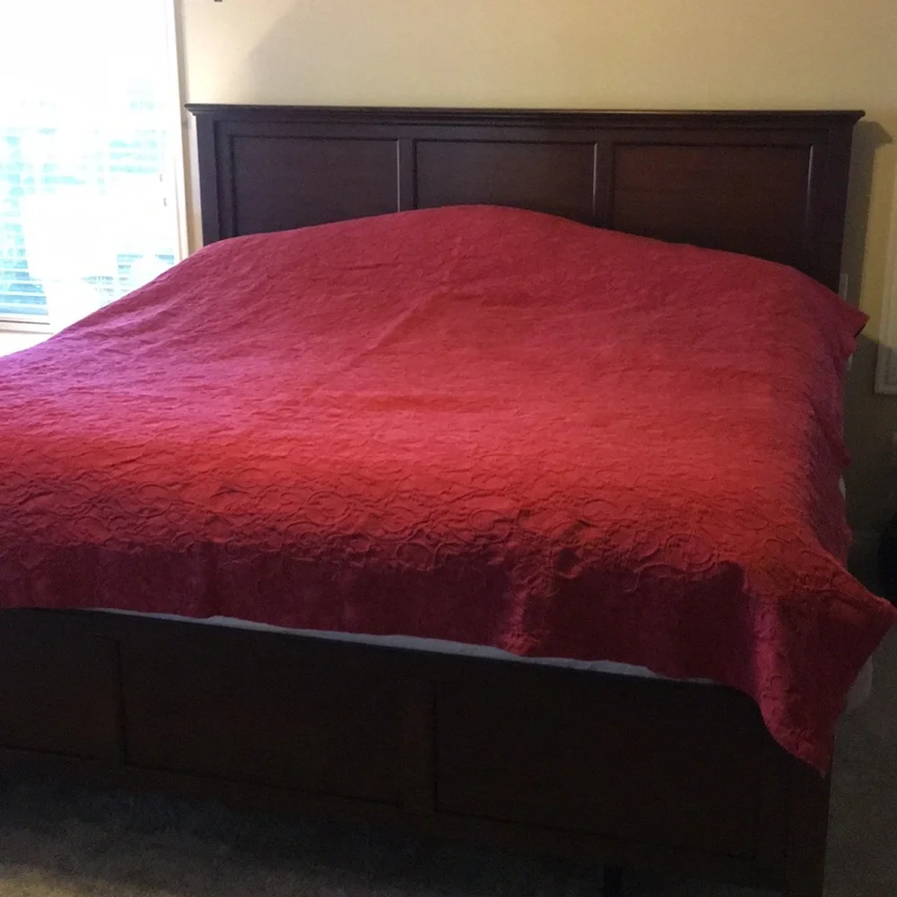 POTTERY BARN | Red King Floral Jacquard Cotton Blanket